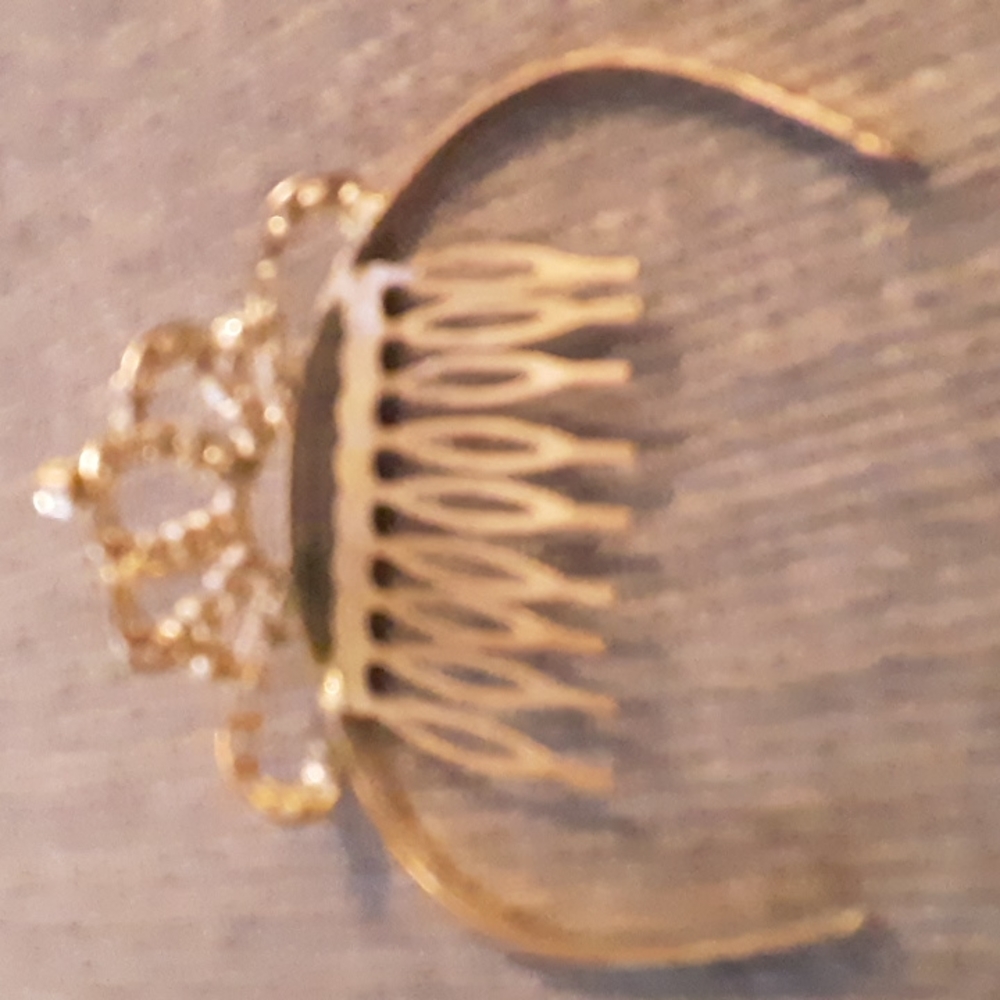 Vintage Rhinestone small tiara hair clip - Picture 3 of 3